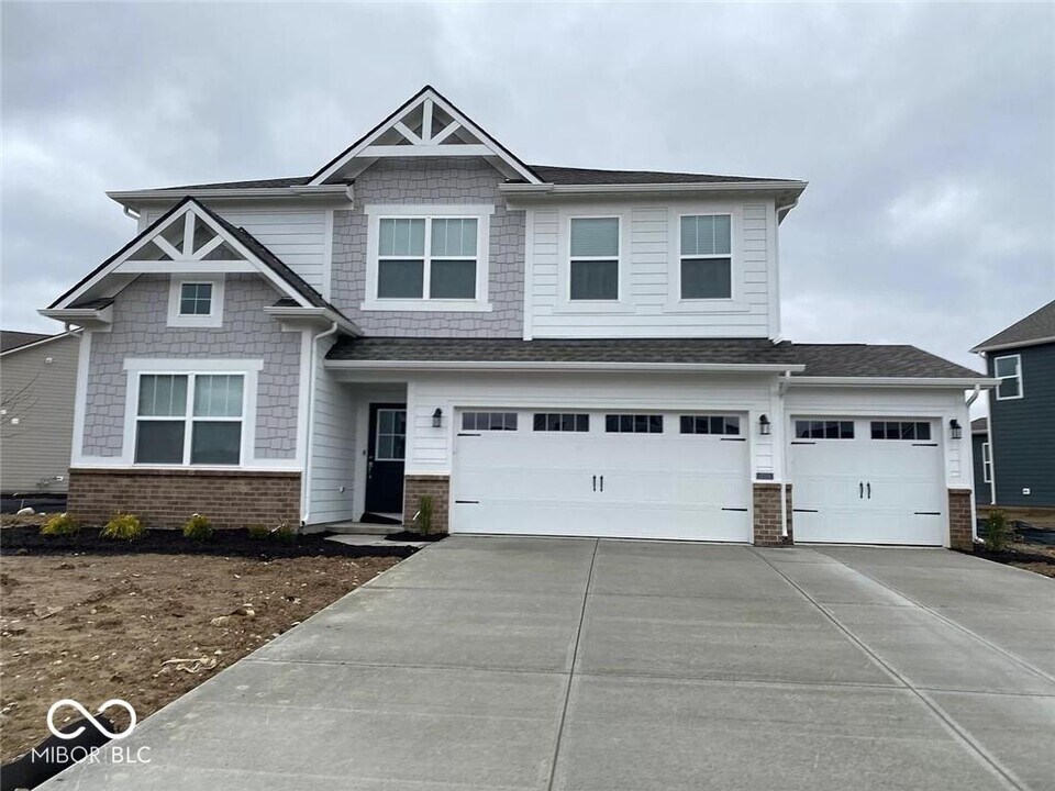 17131 Seaboard Pl in Noblesville, IN - Building Photo