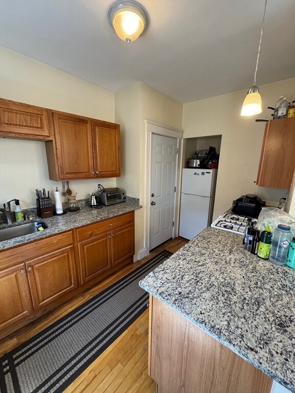 6 Sherborn Ct in Medford, MA - Building Photo - Building Photo
