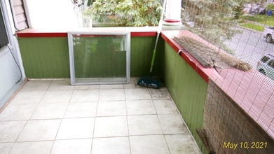 132 Montgomery St in Poughkeepsie, NY - Building Photo - Building Photo