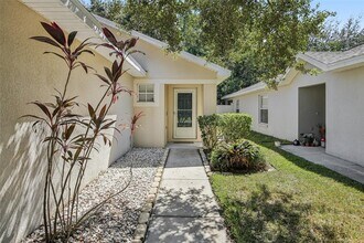 7842 Citrus Blossom Dr in Land O Lakes, FL - Building Photo - Building Photo