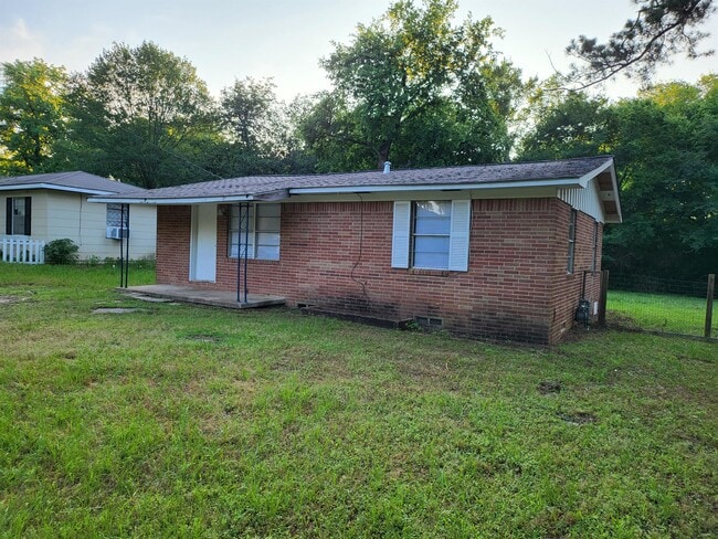 property at 1229 Wells St