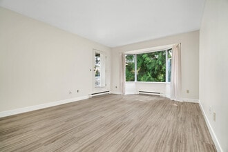 Century Village in Delta, BC - Building Photo - Building Photo