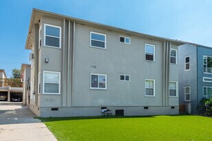 722 1/2 N Edinburgh Ave, Unit 722.5 in Los Angeles, CA - Building Photo