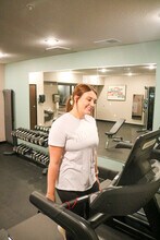 Arbor West Apartments in Hugo, MN - Foto de edificio - Building Photo