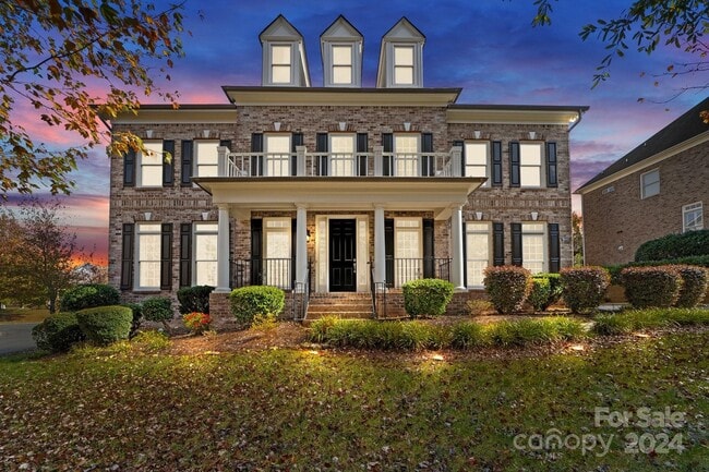 property at 9440 Wallace Pond Dr
