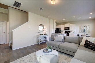 1031 Chad Lp in Round Rock, TX - Building Photo - Building Photo