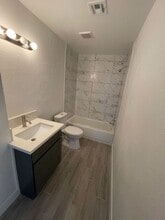 5749 Sea Breeze Ave in Las Vegas, NV - Building Photo - Building Photo