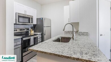 1811 E Apache Blvd in Tempe, AZ - Building Photo - Building Photo