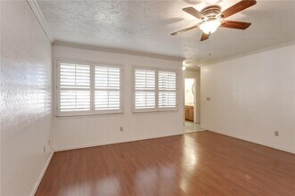 2930 Colonial Ln in Edmond, OK - Building Photo - Building Photo