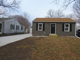 240 5th St E in Milan, IL - Building Photo