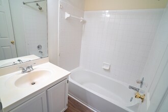 19044 Sawyer Terrace in Germantown, MD - Building Photo - Building Photo