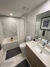 7063 W 5th Ct, Unit A3 in Hialeah, FL - Foto de edificio - Building Photo