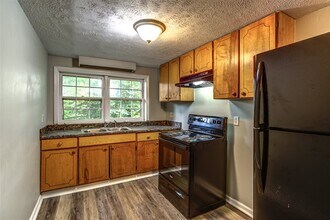 151 Green Briar Ln, Unit 2 in Boone, NC - Building Photo - Building Photo