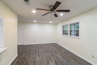 2979 Tiller Trail SW in Stone Mountain, GA - Building Photo - Building Photo