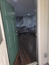 877 Wellington Ave in Elk Grove Village, IL - Building Photo - Building Photo