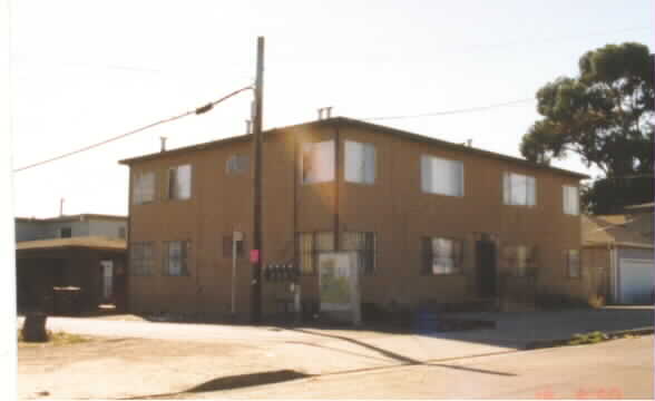 520 S 28th St in Richmond, CA - Foto de edificio - Building Photo