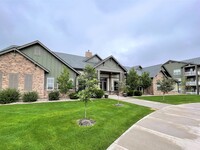 North Gate Apartments in Williston, ND - Foto de edificio - Building Photo