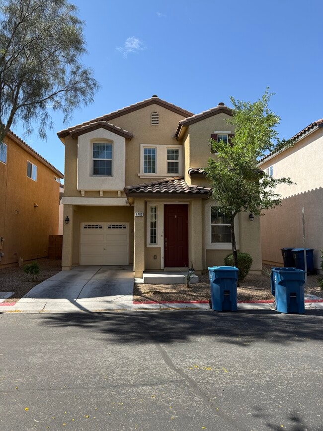 7709 Pista Way