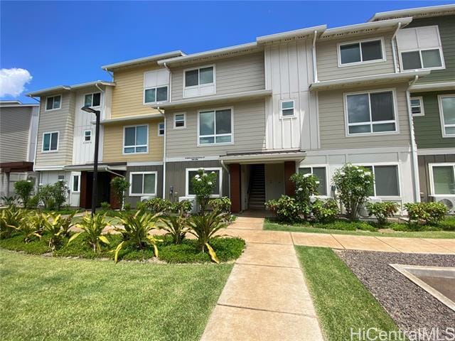 property at 91-3617-3617 Kamolehonua St