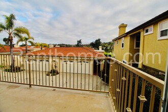 2528 Navarra Dr in Carlsbad, CA - Building Photo - Building Photo
