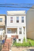 107 Palm St in Newark, NJ - Building Photo - Building Photo