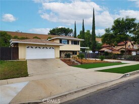 2523 Deerpark Dr in Fullerton, CA - Building Photo