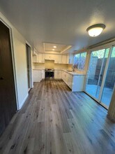 3616 Cherryglen Way in Modesto, CA - Building Photo - Building Photo