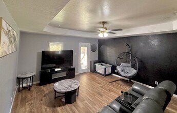 3501 Warfield Dr in Killeen, TX - Building Photo - Building Photo