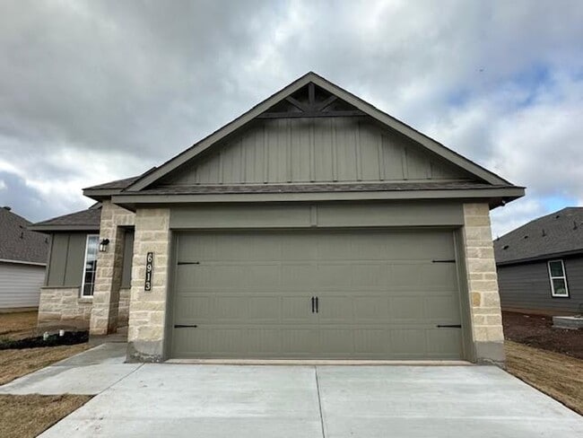 6913 Sulphur Ct in China Spring, TX - Building Photo - Building Photo