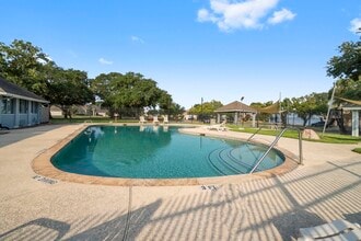 11417 Windlass Ln in Willis, TX - Building Photo - Building Photo