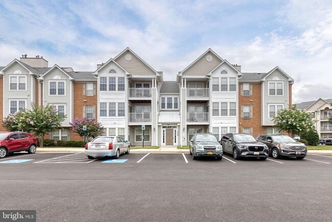 property at 2440 Blue Spring Ct