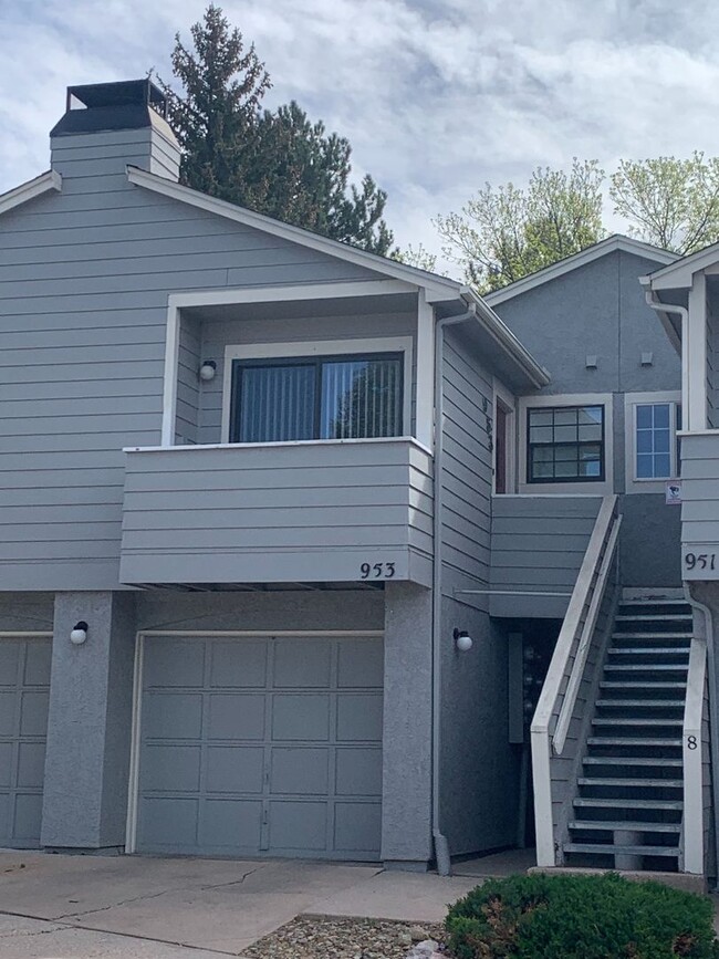 property at 953 Tampico Ct