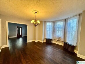 35 E Pennsylvania Ave in Pen Argyl, PA - Building Photo - Building Photo