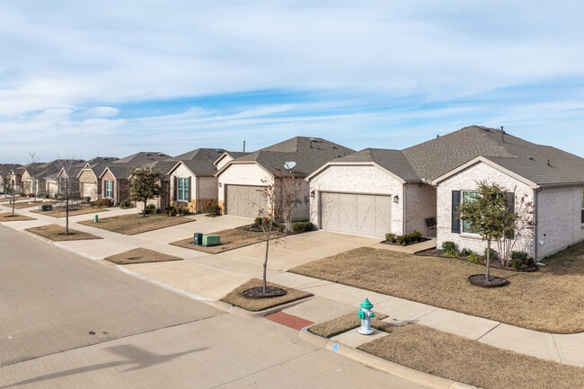 Del Webb at Union Park in Aubrey, TX - Building Photo - Building Photo