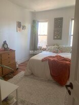 60 Fisher Ave, Unit 3 in Boston, MA - Building Photo