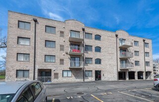 7316 40th St in Lyons, IL - Building Photo