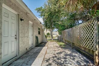 1320 Wellington St in West Palm Beach, FL - Building Photo - Building Photo