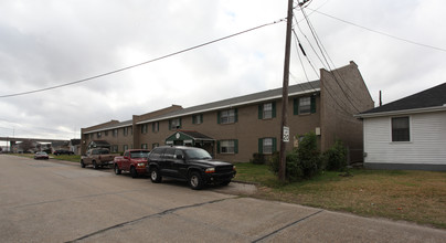 810 5th Ave in Harvey, LA - Building Photo - Building Photo