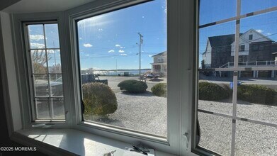 198 Bay Stream Dr in Toms River, NJ - Building Photo - Building Photo