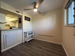 1807 Fairview Villas Dr in West Palm Beach, FL - Building Photo - Building Photo