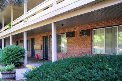 Meridian Apartments in Haslett, MI - Foto de edificio