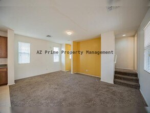2032 N 78th Glen in Phoenix, AZ - Building Photo - Building Photo