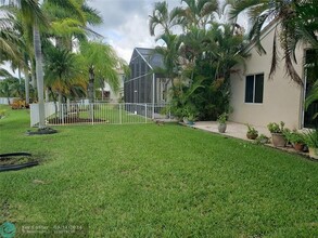 19416 SW 65th St in Fort Lauderdale, FL - Building Photo - Building Photo