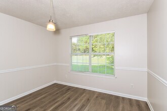 1399 Crestlake Ct in Lithonia, GA - Building Photo - Building Photo