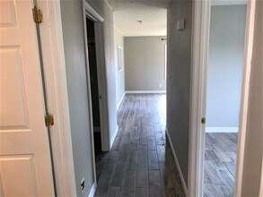1805 Indian Ridge Rd in Johnson City, TN - Building Photo - Building Photo