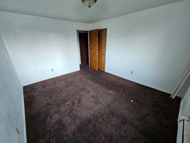 1885 N Taylor Rd in Cleveland, OH - Building Photo - Building Photo