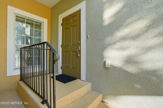 6633 Jefferson Garden Ct in Jacksonville, FL - Building Photo - Building Photo