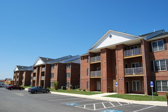 STONY POINTE in Martinsburg, WV - Foto de edificio - Building Photo