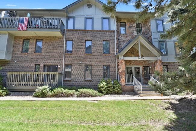 property at 6435 S Dayton St