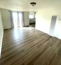 509 S Pine St in Santa Maria, CA - Foto de edificio - Building Photo